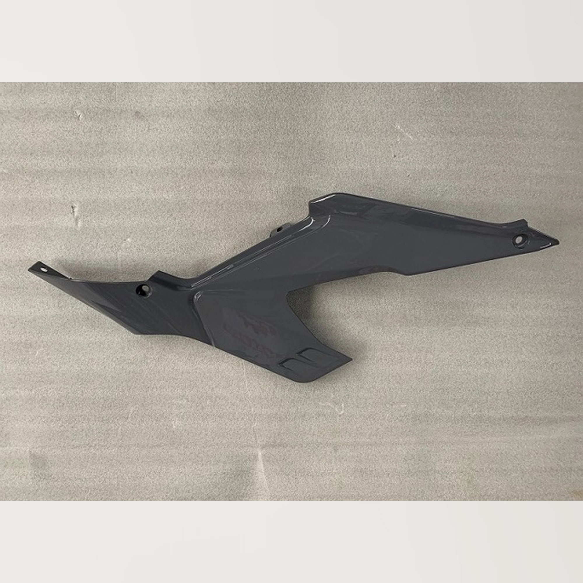 ARORA GP 250 SAĞ KORUMA LEVHASI GRİ #GP250 - 035
